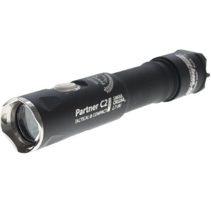 Тактический фонарь ARMYTEK PARTNER C2 PRO V3 XP-L F03002SC